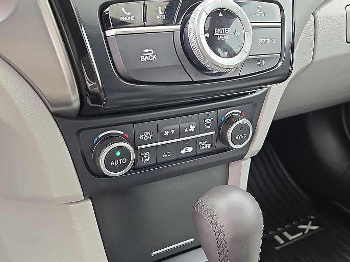 Acura ILX 2022 — миниатюра 16