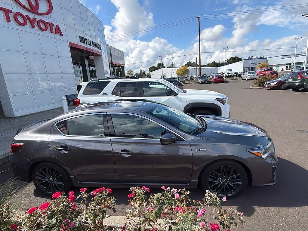 2022 Acura ILX Premium and A-SPEC Packages