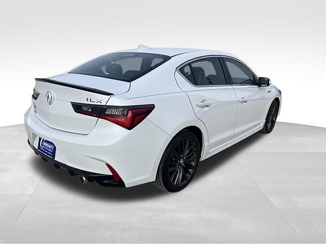 Acura ILX 2022 — миниатюра 8