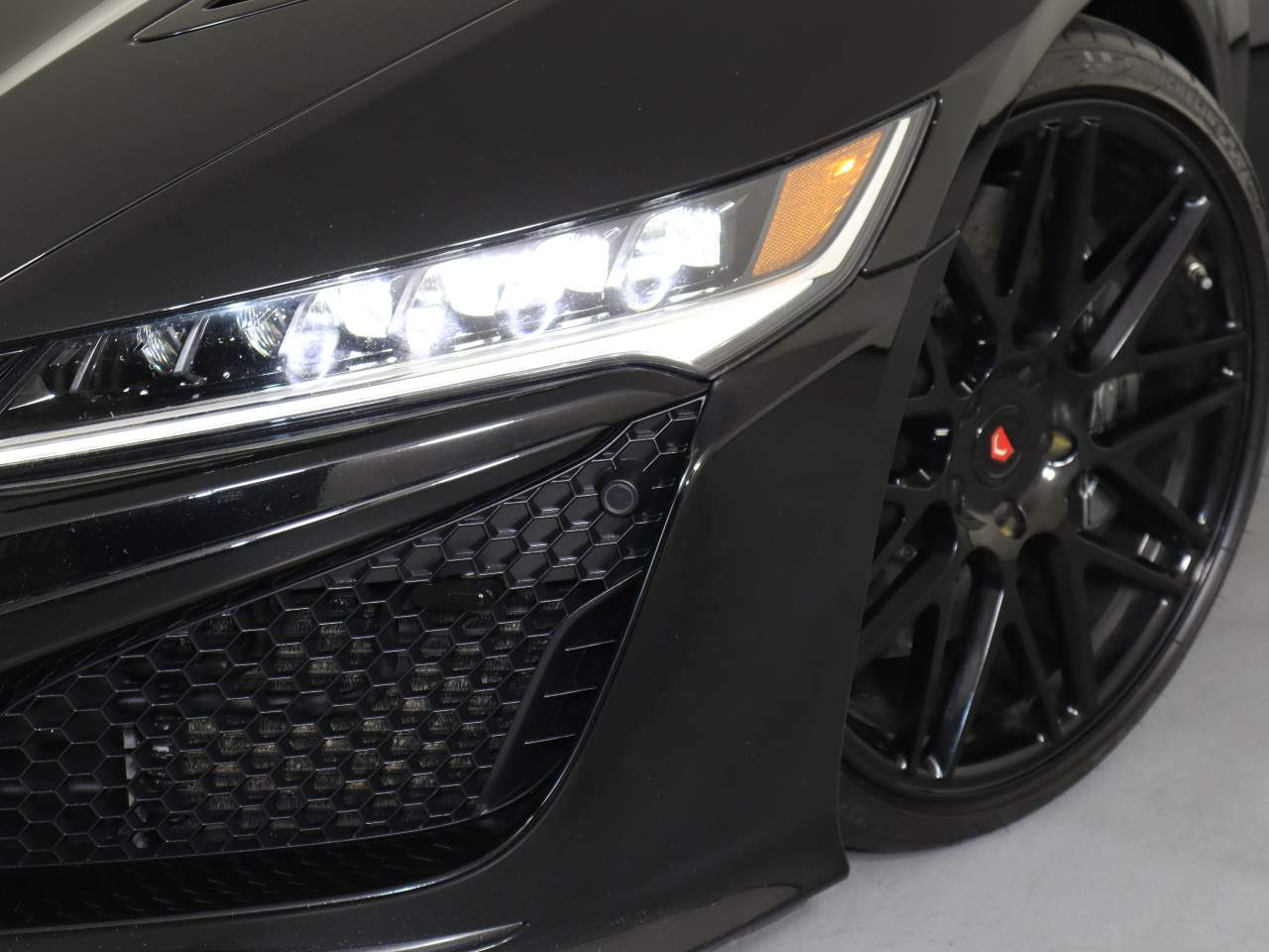 Vehicle Image 7 of 23 for 2017 Acura NSX