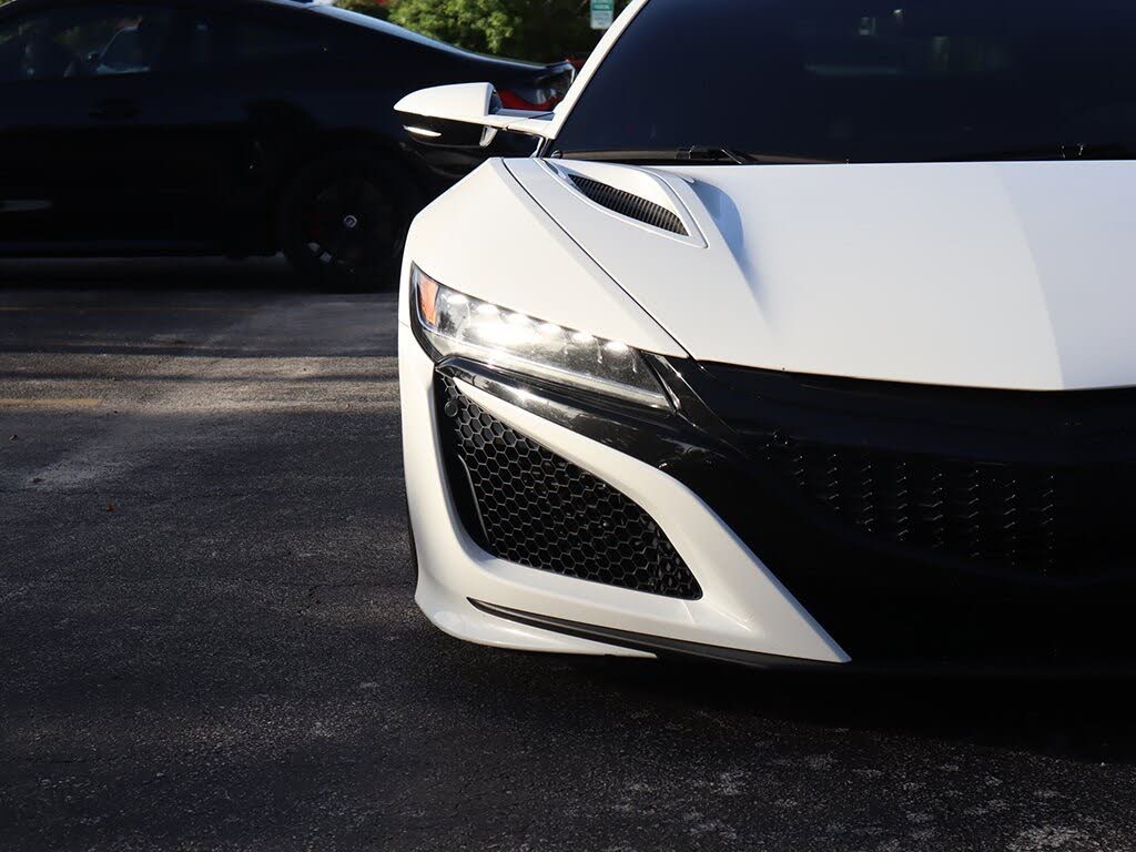 2018 Acura NSX - 12