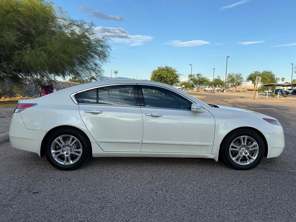 2010 Acura TL Technology Package and 18 Inch Wheels