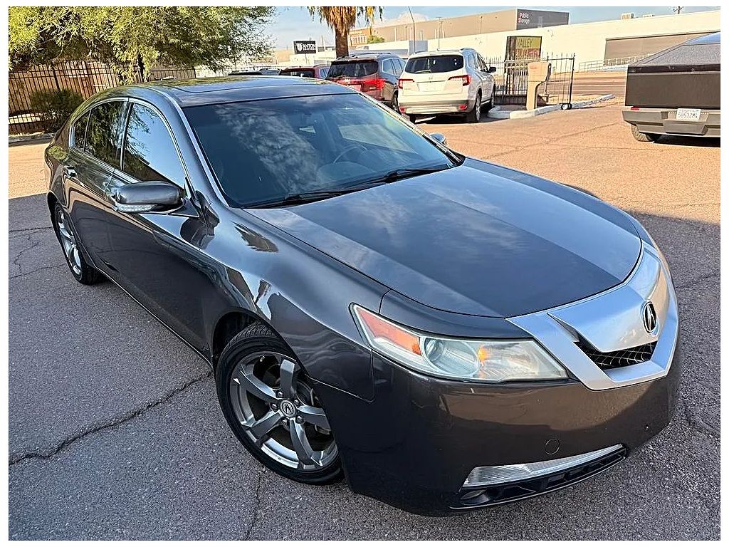 2010 Acura TL Technology Package and 18 Inch Wheels