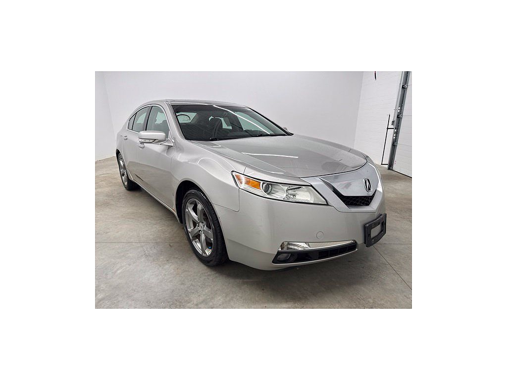 2010 Acura TL Technology Package and 18 Inch Wheels