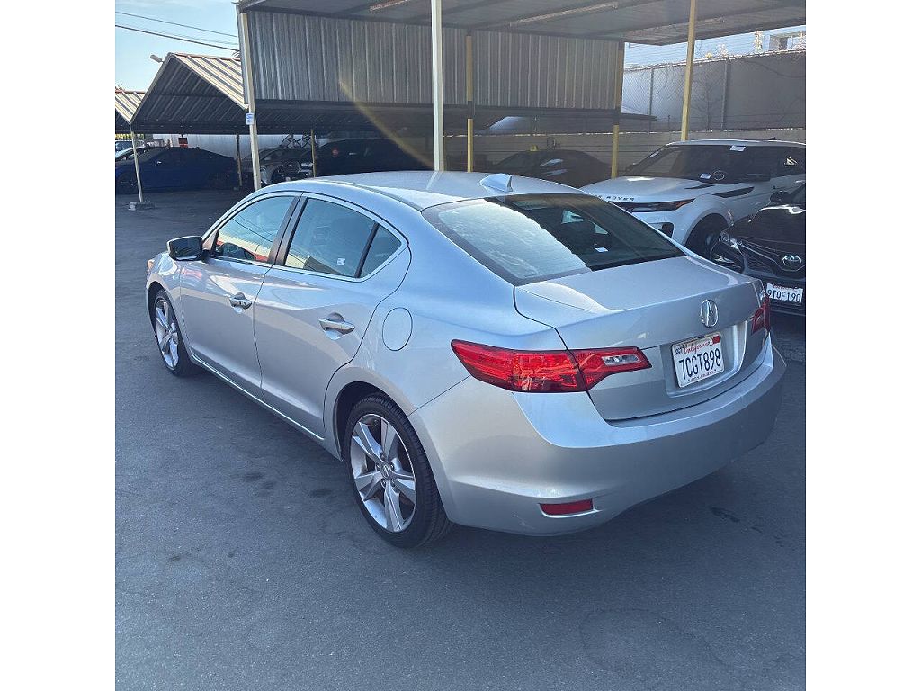 2014 Acura ILX