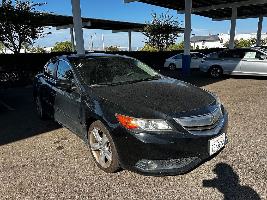2013 Acura ILX Technology Package