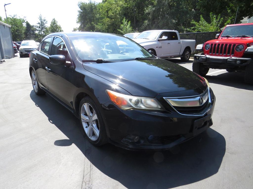 2013 Acura ILX Technology Package