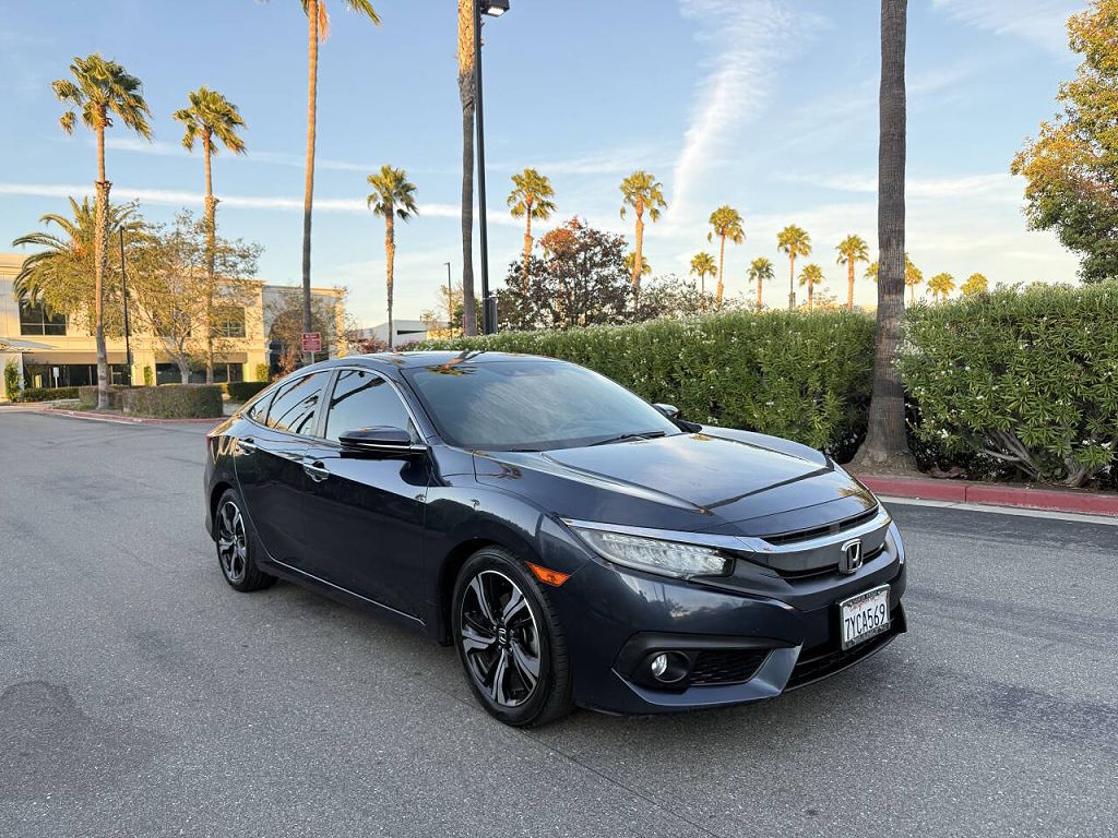 2017 Honda Civic Touring