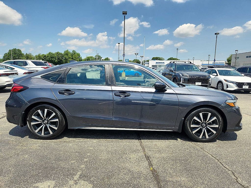2024 Honda Civic Hatchback EX-L