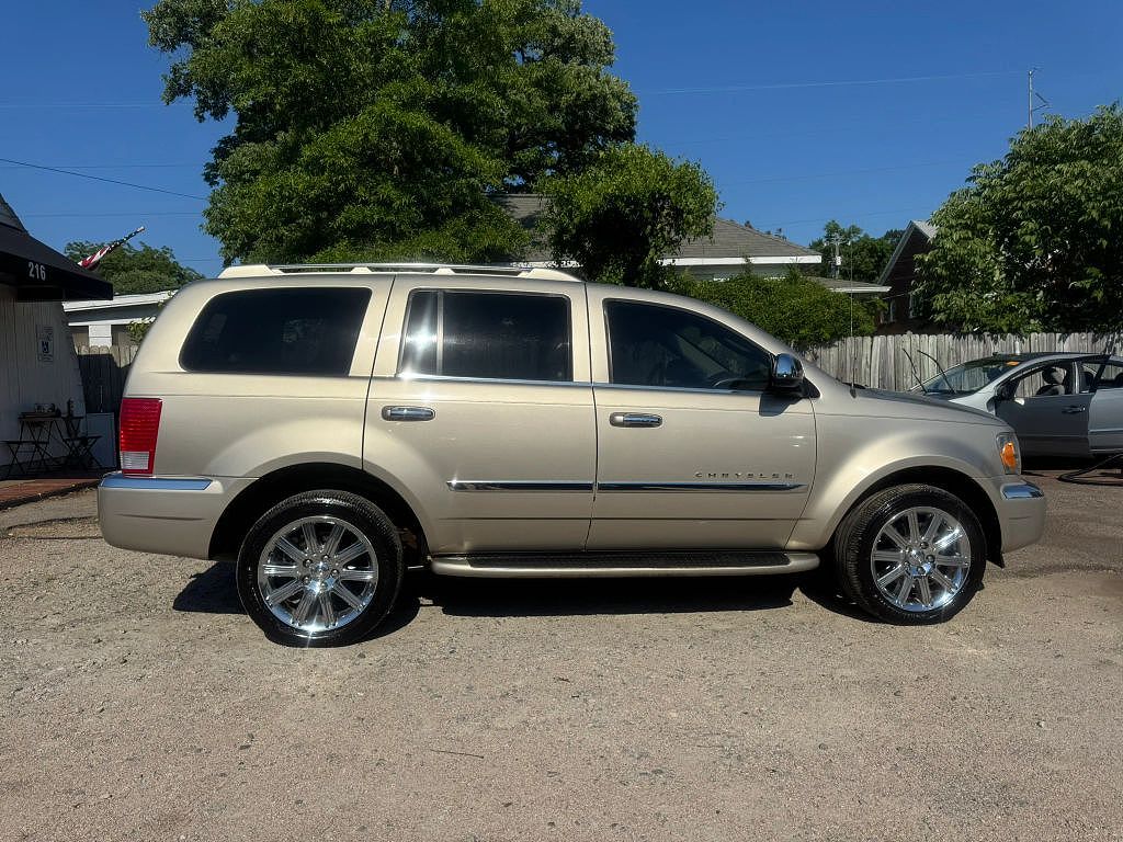 2008 Chrysler Aspen Limited