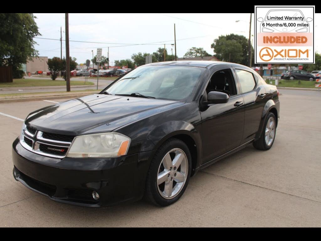2011 Dodge Avenger Lux