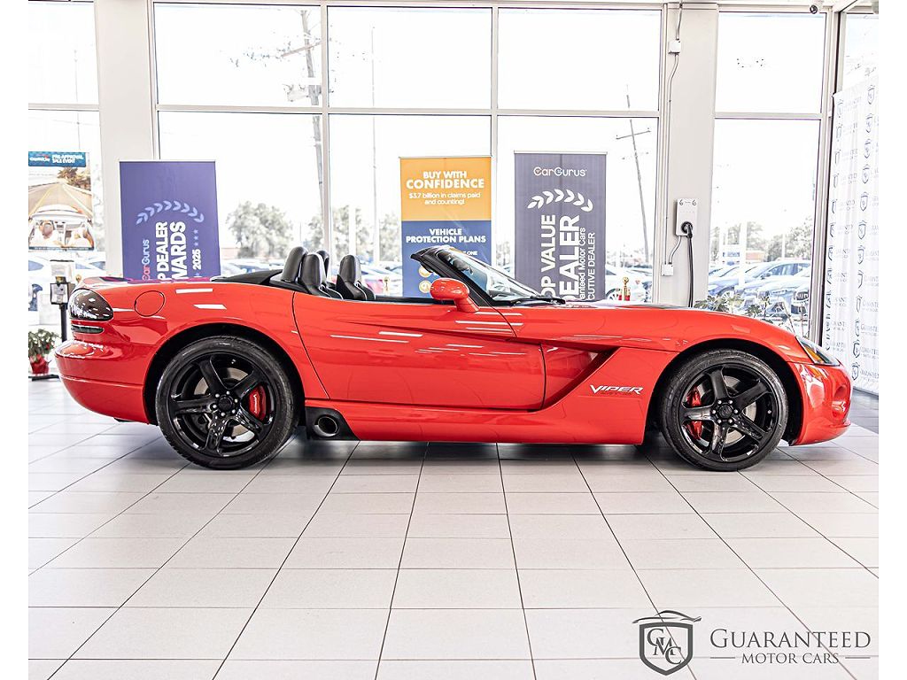 2005 Dodge Viper SRT10