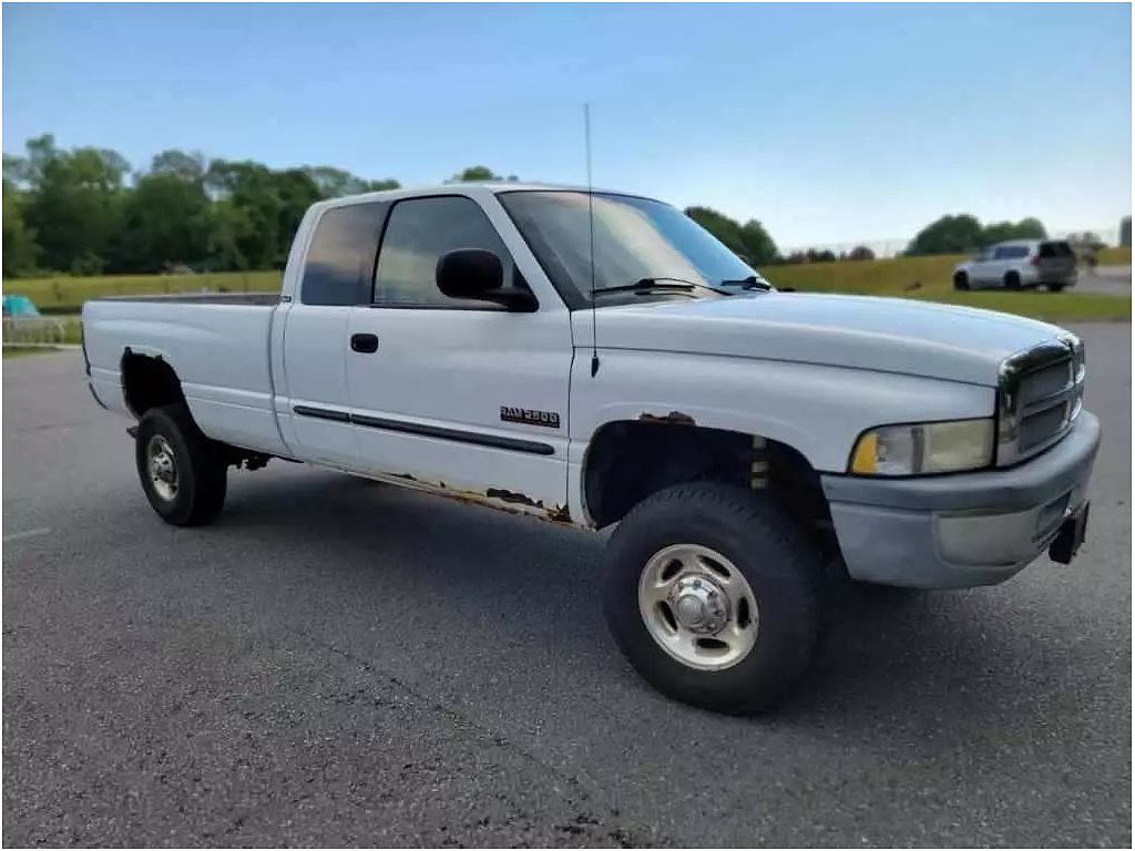 2001 Dodge Ram Pickup 2500 ST