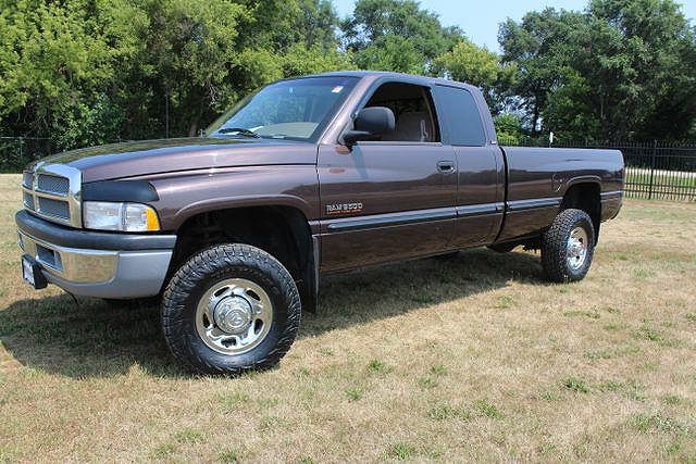 1998 Dodge Ram Pickup 2500 ST