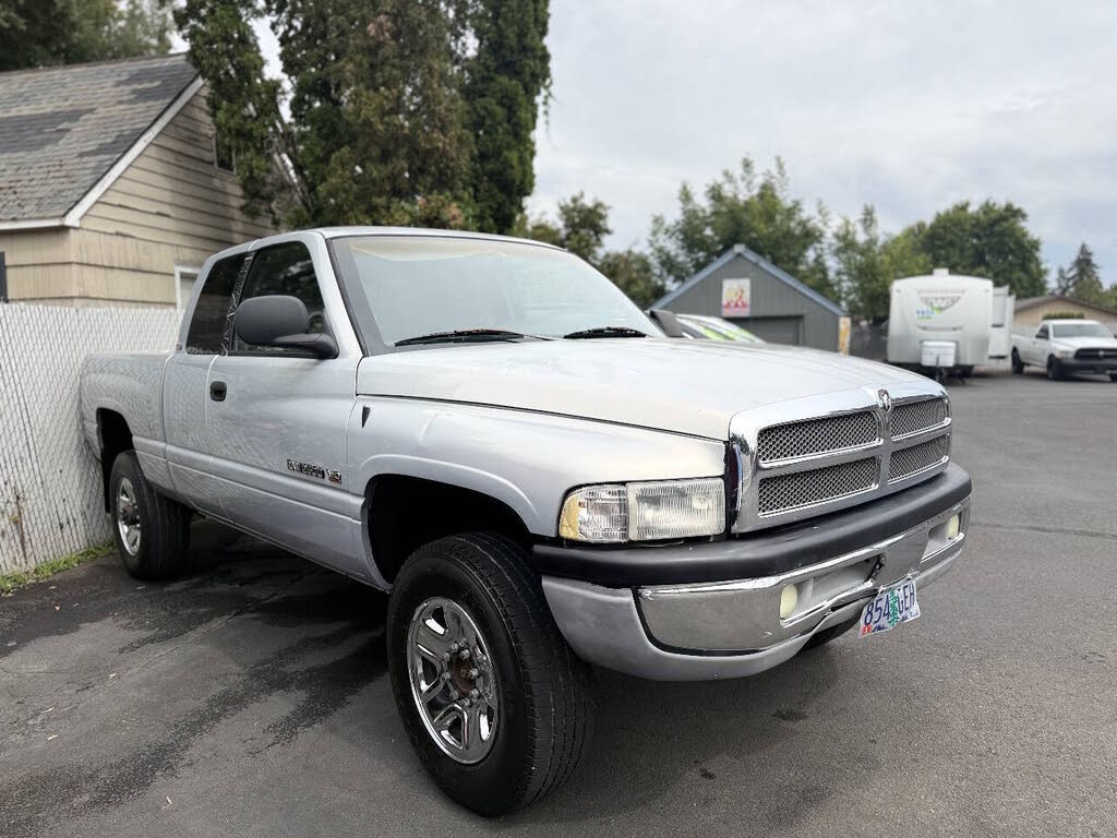 1999 Dodge Ram Pickup 2500 Laramie SLT