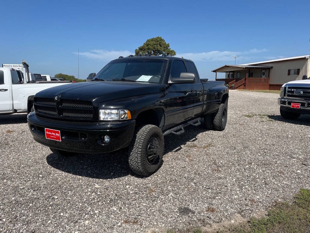 1999 Dodge Ram Pickup 3500 ST