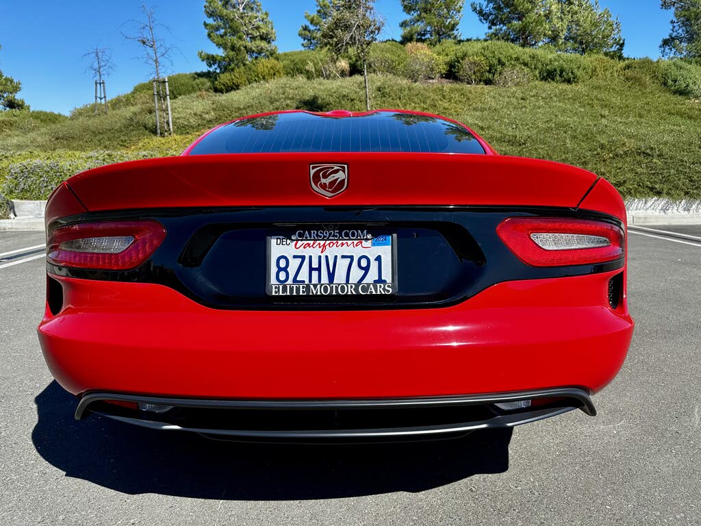 2014 Dodge SRT Viper - 10