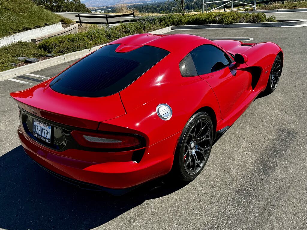 Vehicle Image 12 of 31 for 2014 Dodge SRT Viper