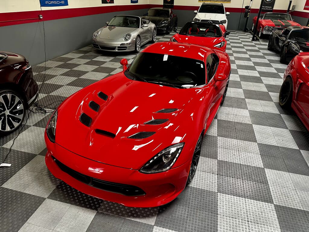 2014 Dodge SRT Viper - 25