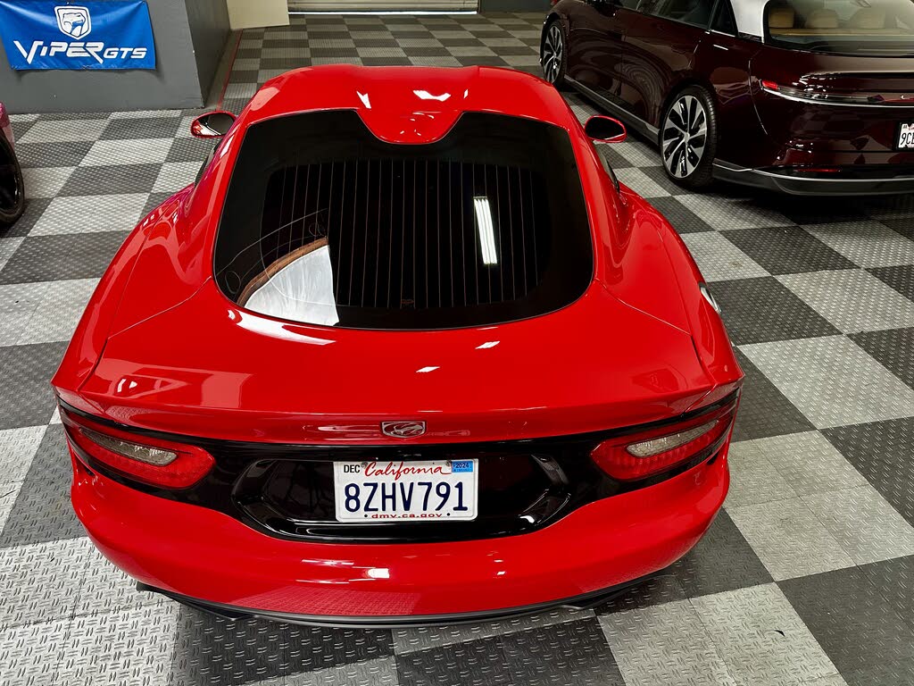 Vehicle Image 27 of 31 for 2014 Dodge SRT Viper