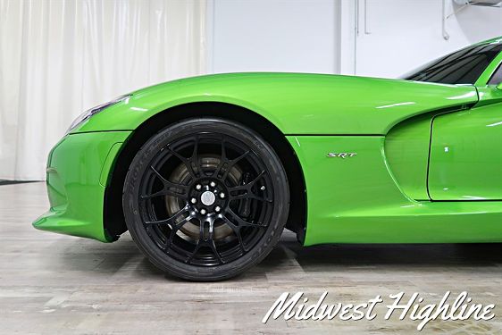 2014 Dodge SRT Viper - 16