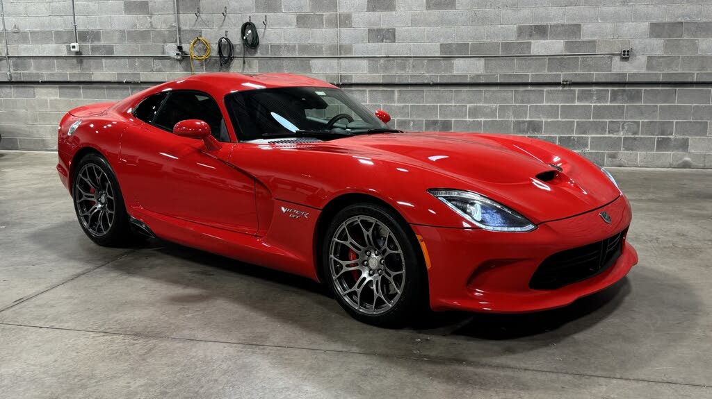 Vehicle Image 2 of 76 for 2015 Dodge Viper