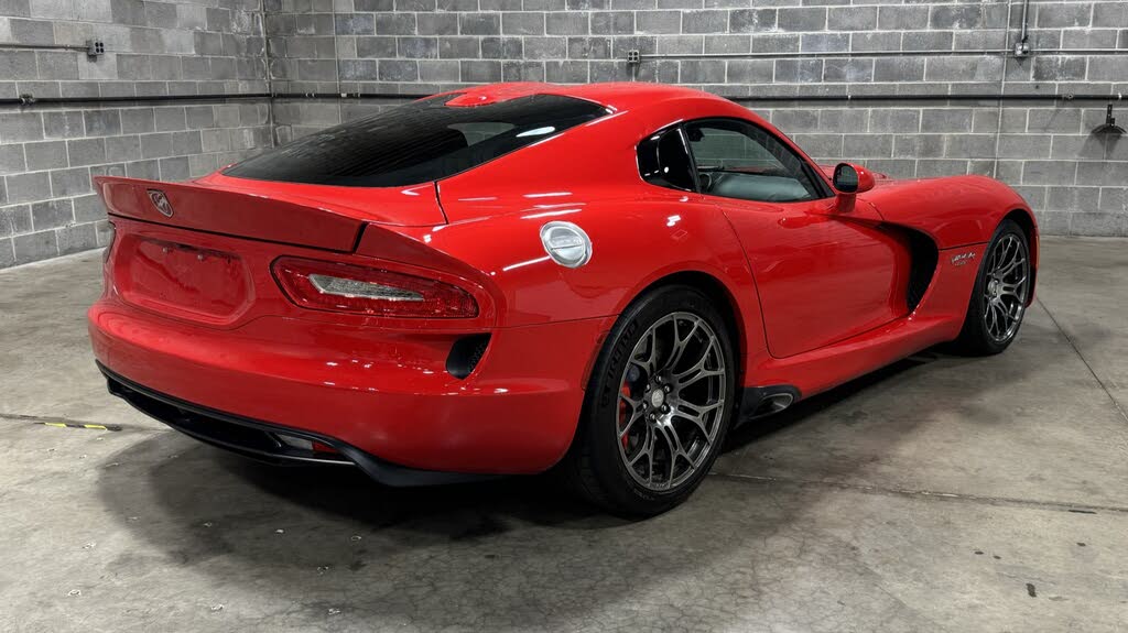 2015 Dodge Viper - 22