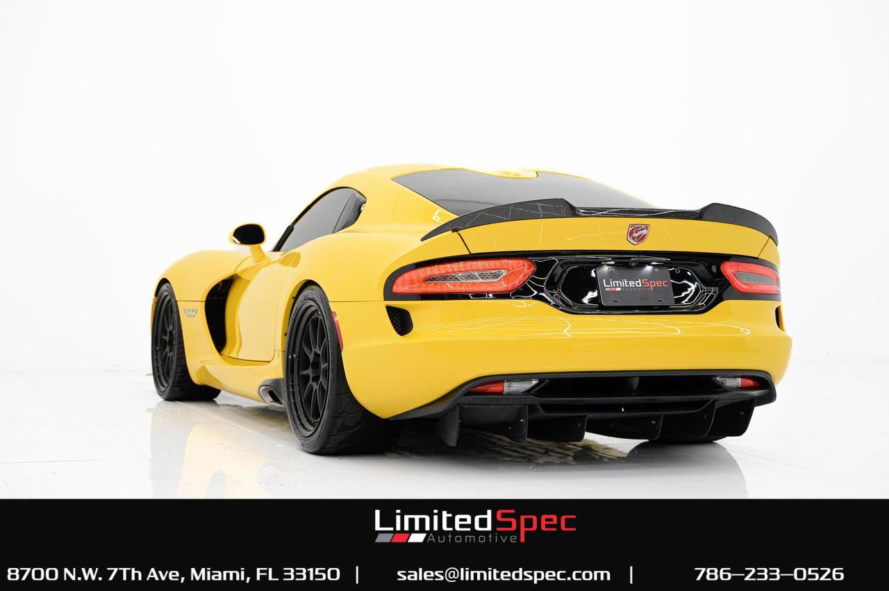 2014 Dodge SRT Viper - 21