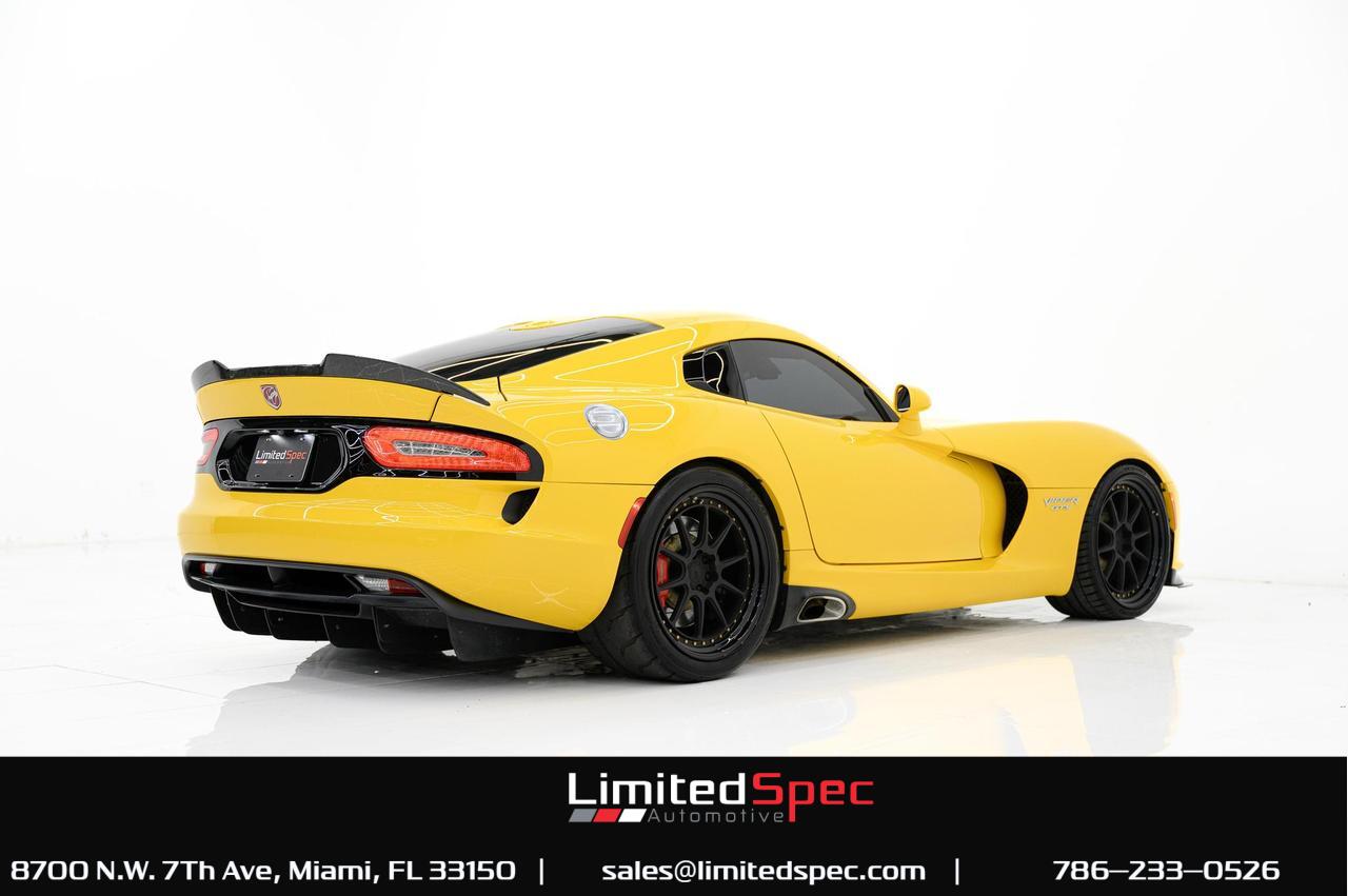 2014 Dodge SRT Viper - 26