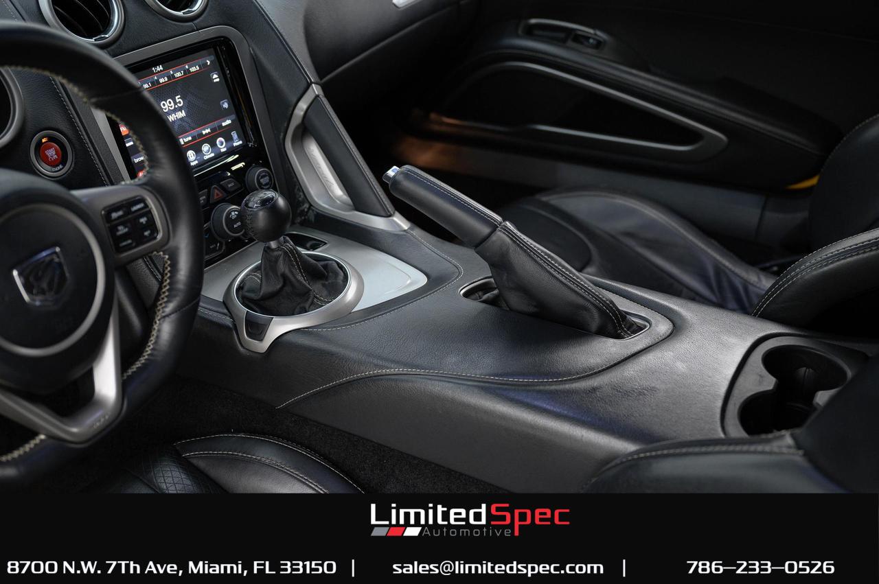 Vehicle Image 39 of 116 for 2014 Dodge SRT Viper