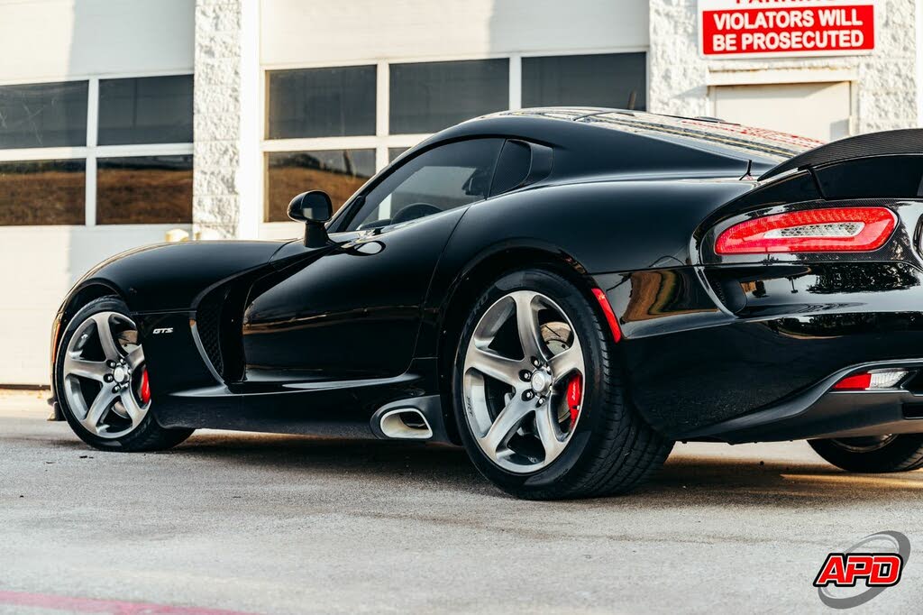 Vehicle Image 57 of 83 for 2014 Dodge SRT Viper