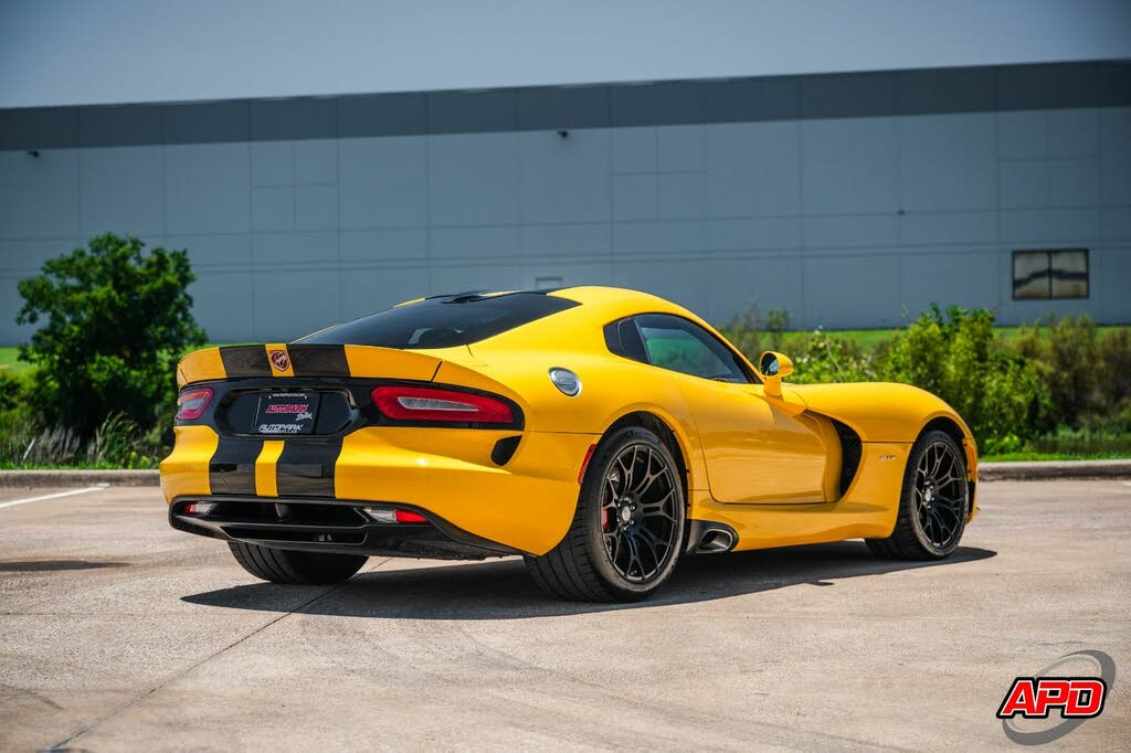 2014 Dodge SRT Viper - 12