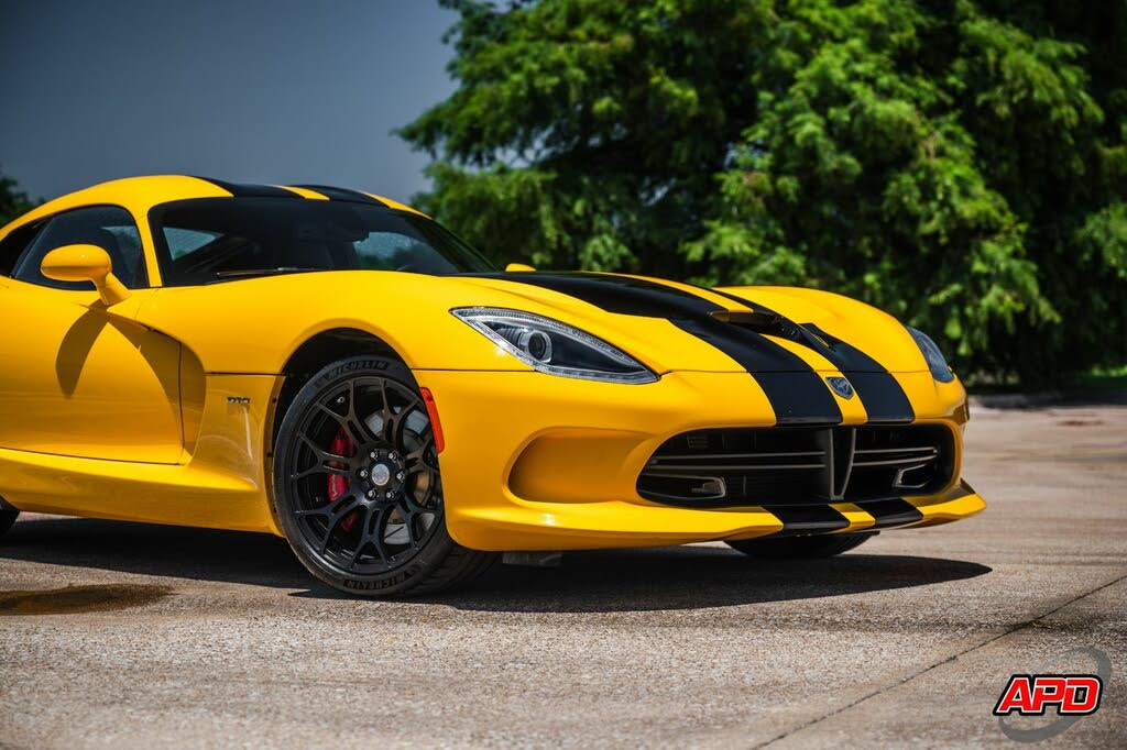 Vehicle Image 55 of 90 for 2014 Dodge SRT Viper