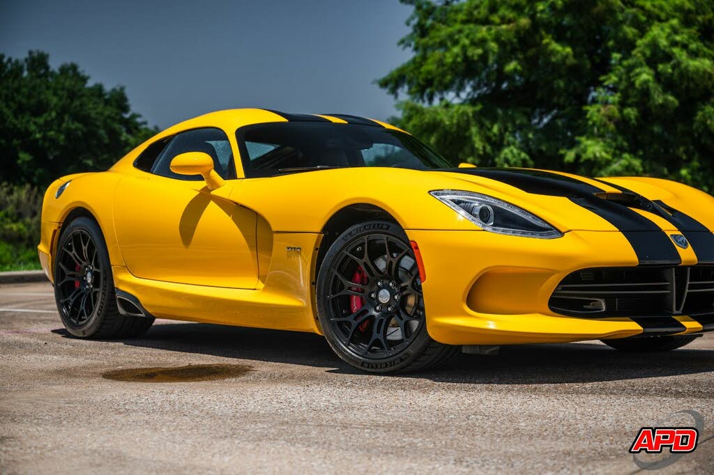 Vehicle Image 56 of 90 for 2014 Dodge SRT Viper