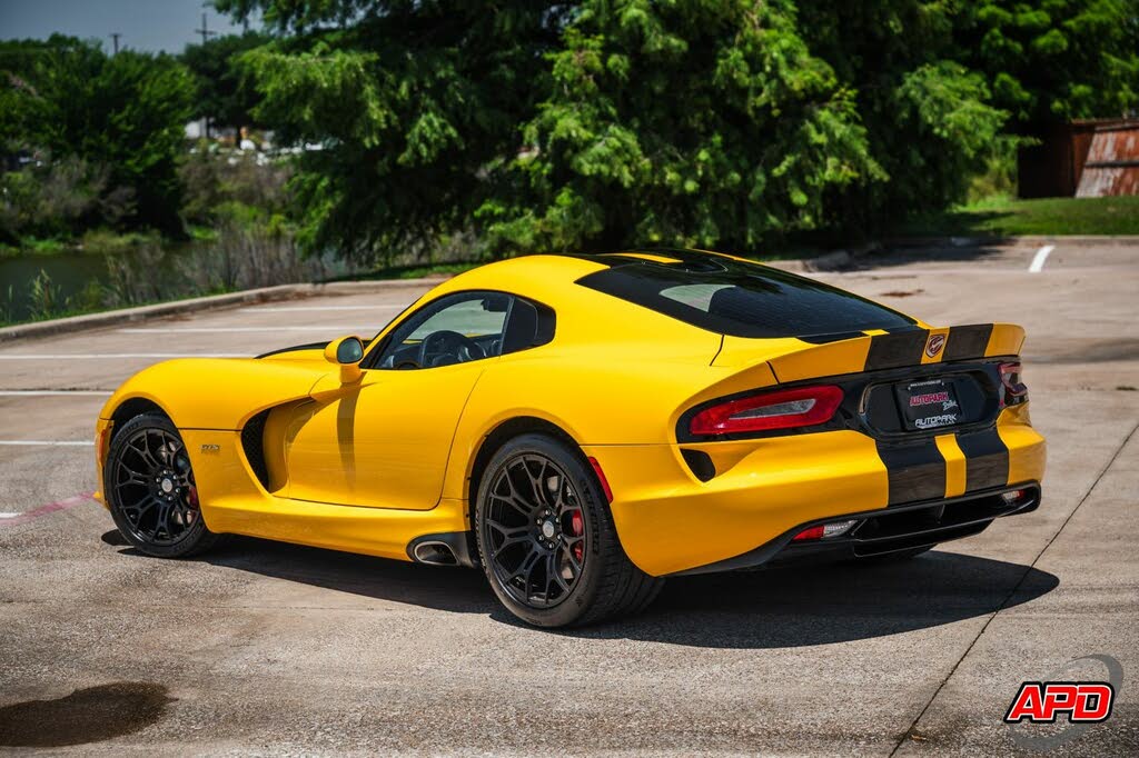 Vehicle Image 57 of 90 for 2014 Dodge SRT Viper