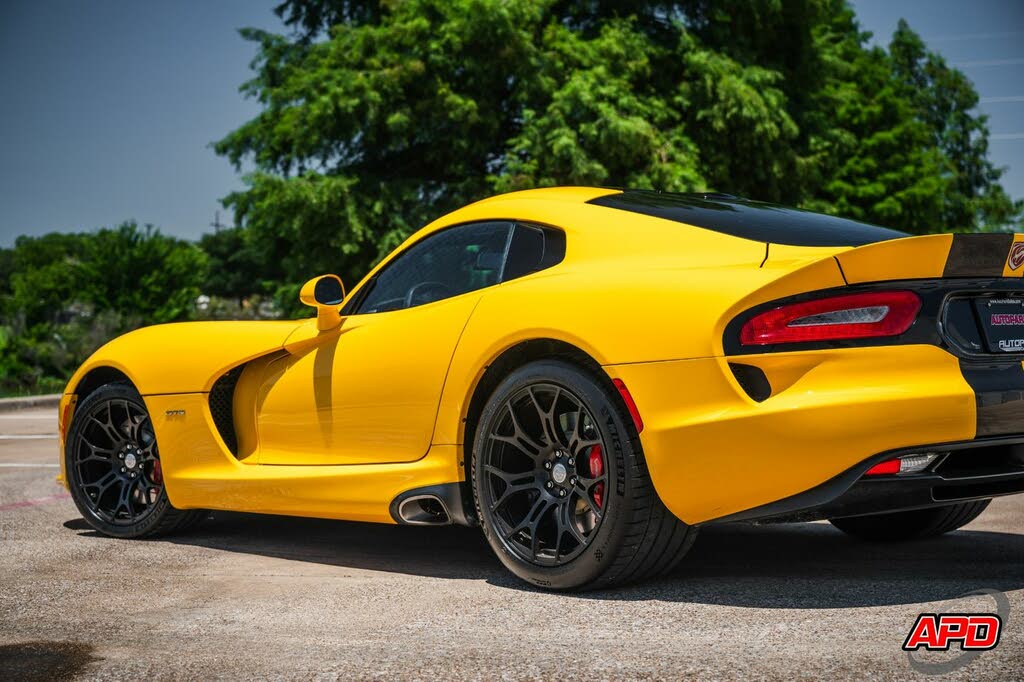 Vehicle Image 61 of 90 for 2014 Dodge SRT Viper