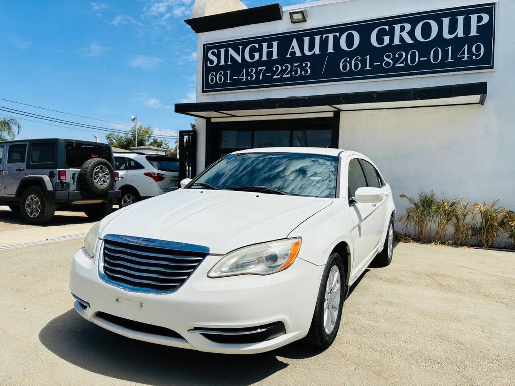 2011 Chrysler 200 Touring