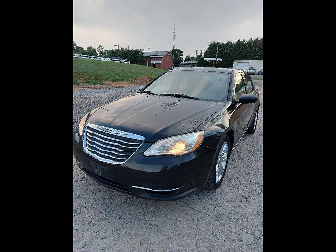 2011 Chrysler 200 Touring