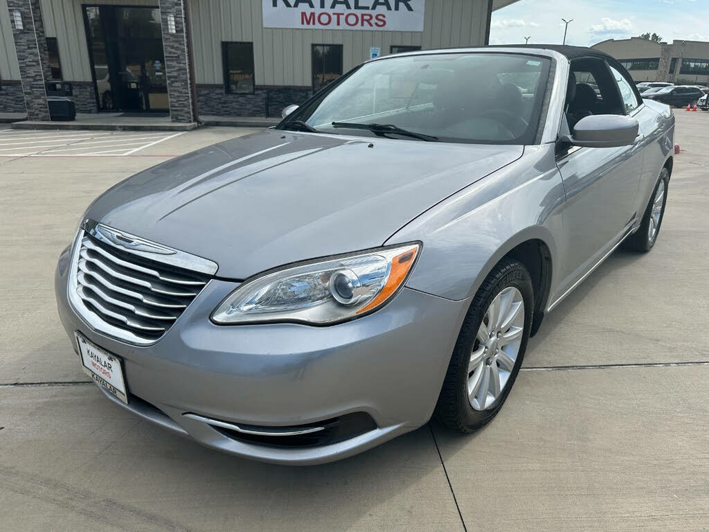 2014 Chrysler 200 - 3