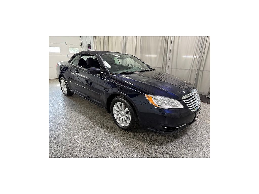 2012 Chrysler 200 Touring