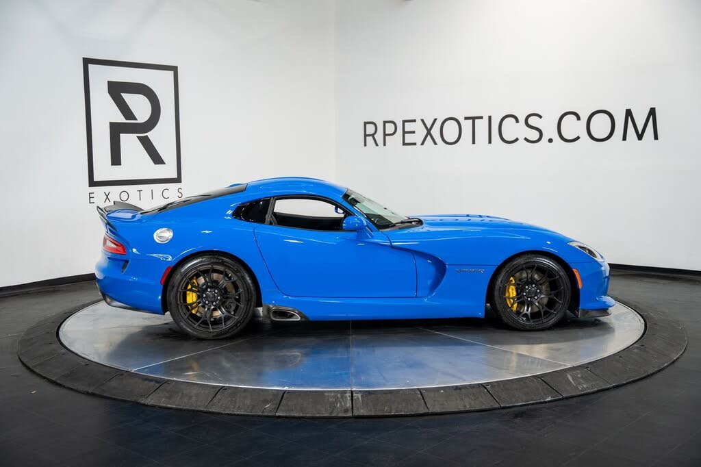 2016 Dodge Viper - 52