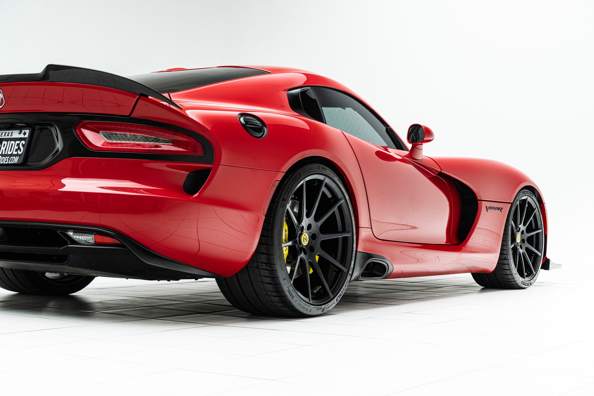 2016 Dodge Viper - 15