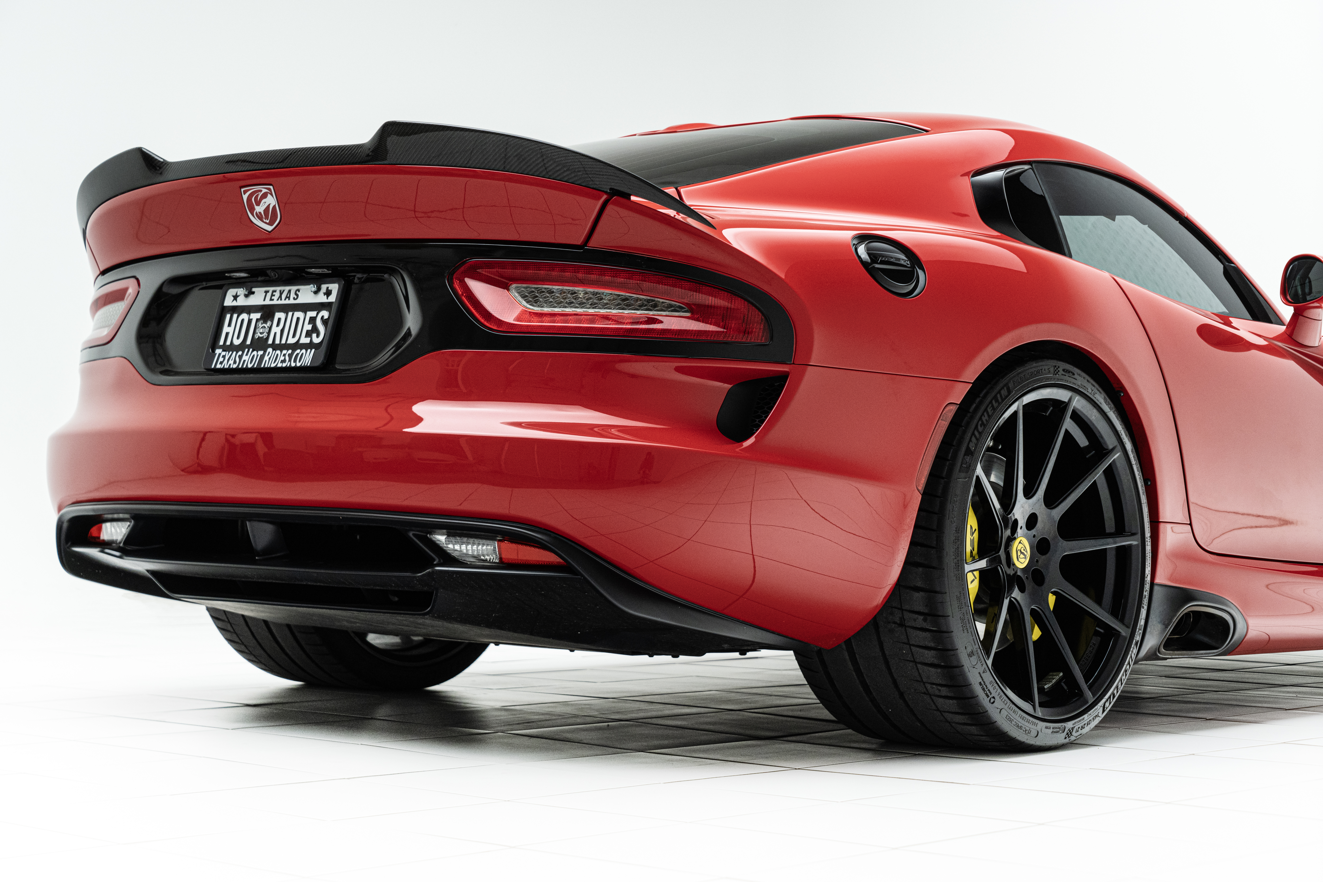 2016 Dodge Viper - 16