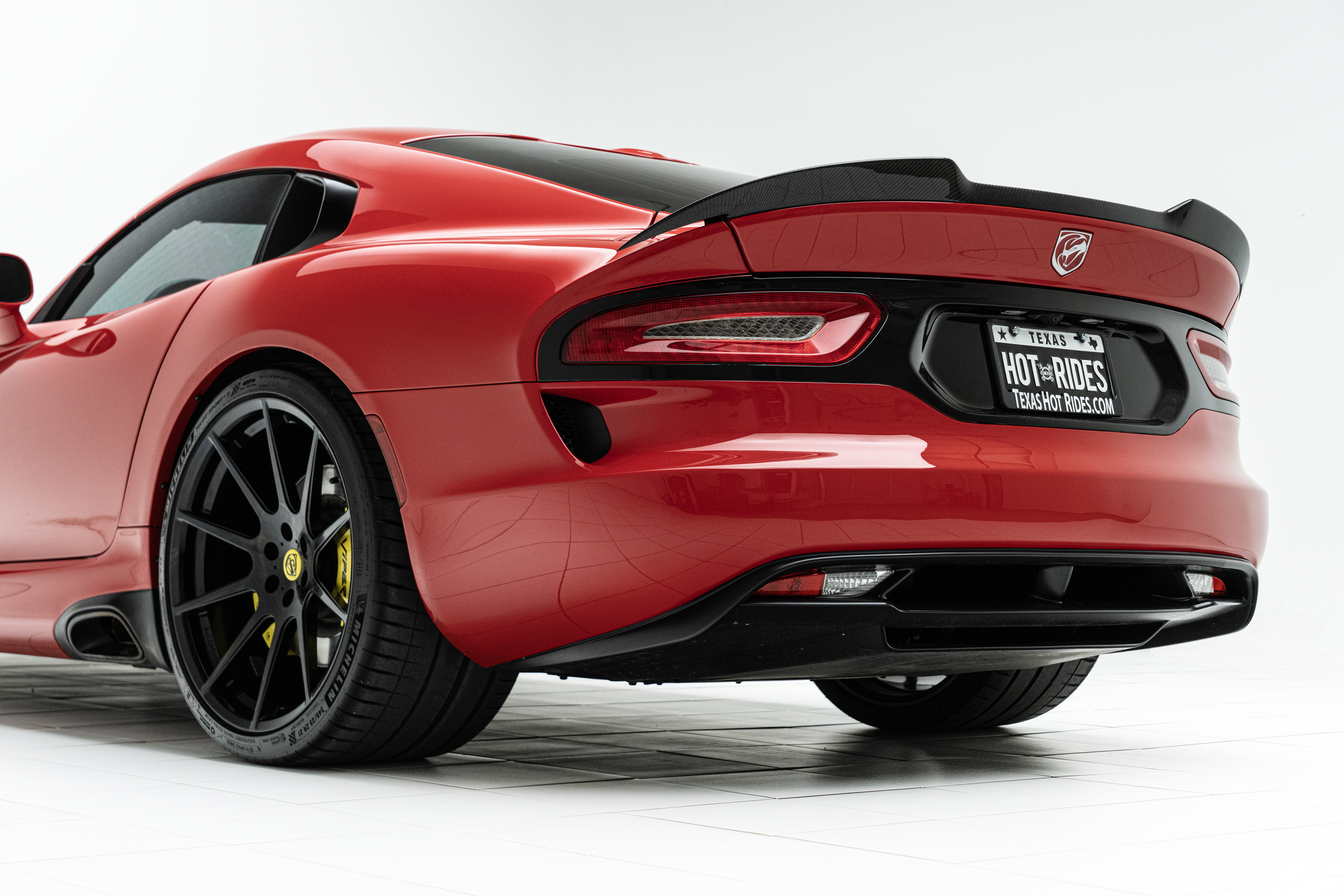 2016 Dodge Viper - 21