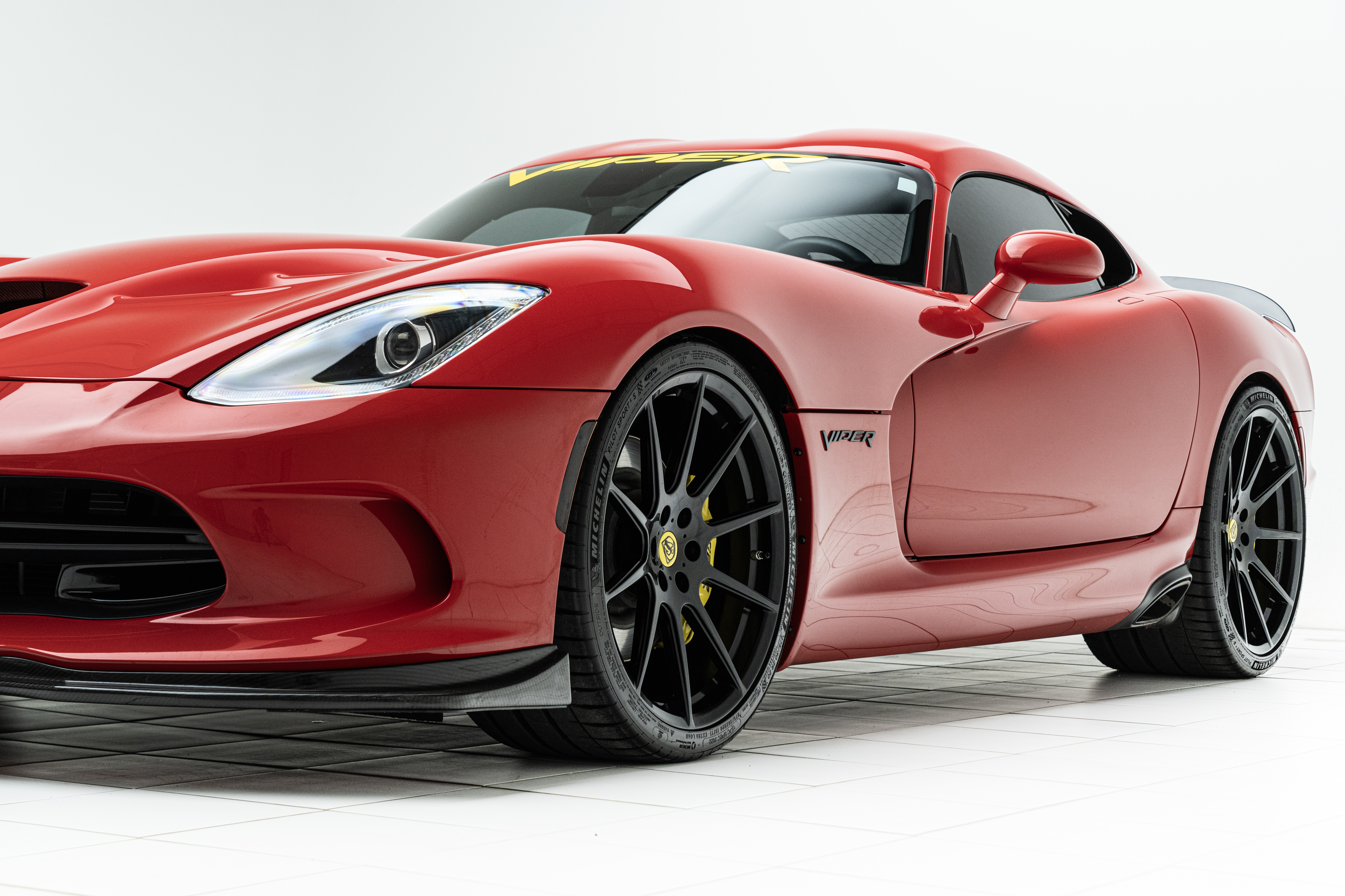 2016 Dodge Viper - 9