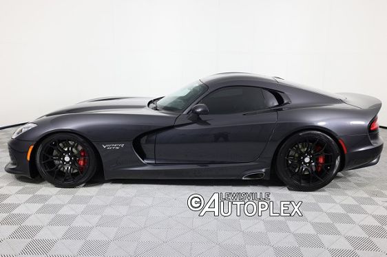 2017 Dodge Viper - 9