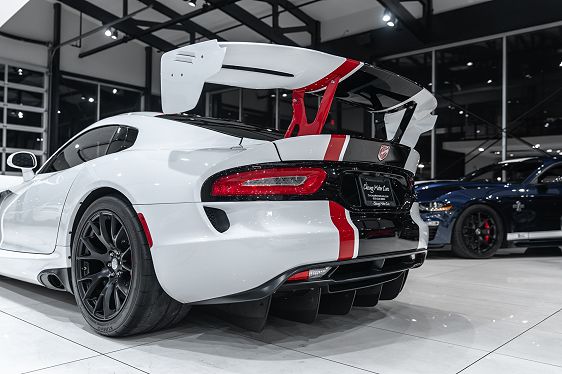 2016 Dodge Viper - 47