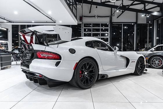 2016 Dodge Viper - 6