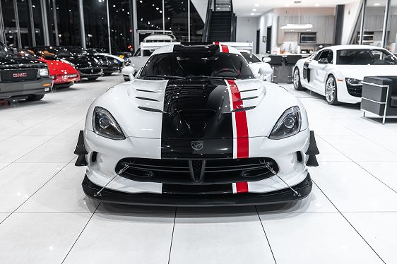 2016 Dodge Viper - 8