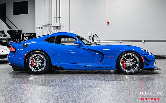 2017 Dodge Viper - 7